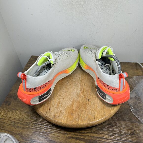 Nike Invincible Run Flyknit 3 Shoes Mens Size 10 ZoomX HF4915-100 Running - Picture 5 of 8